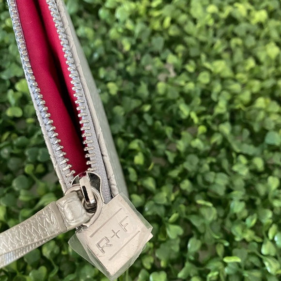 R + F silver clutch (Never used) - Picture 2 of 3